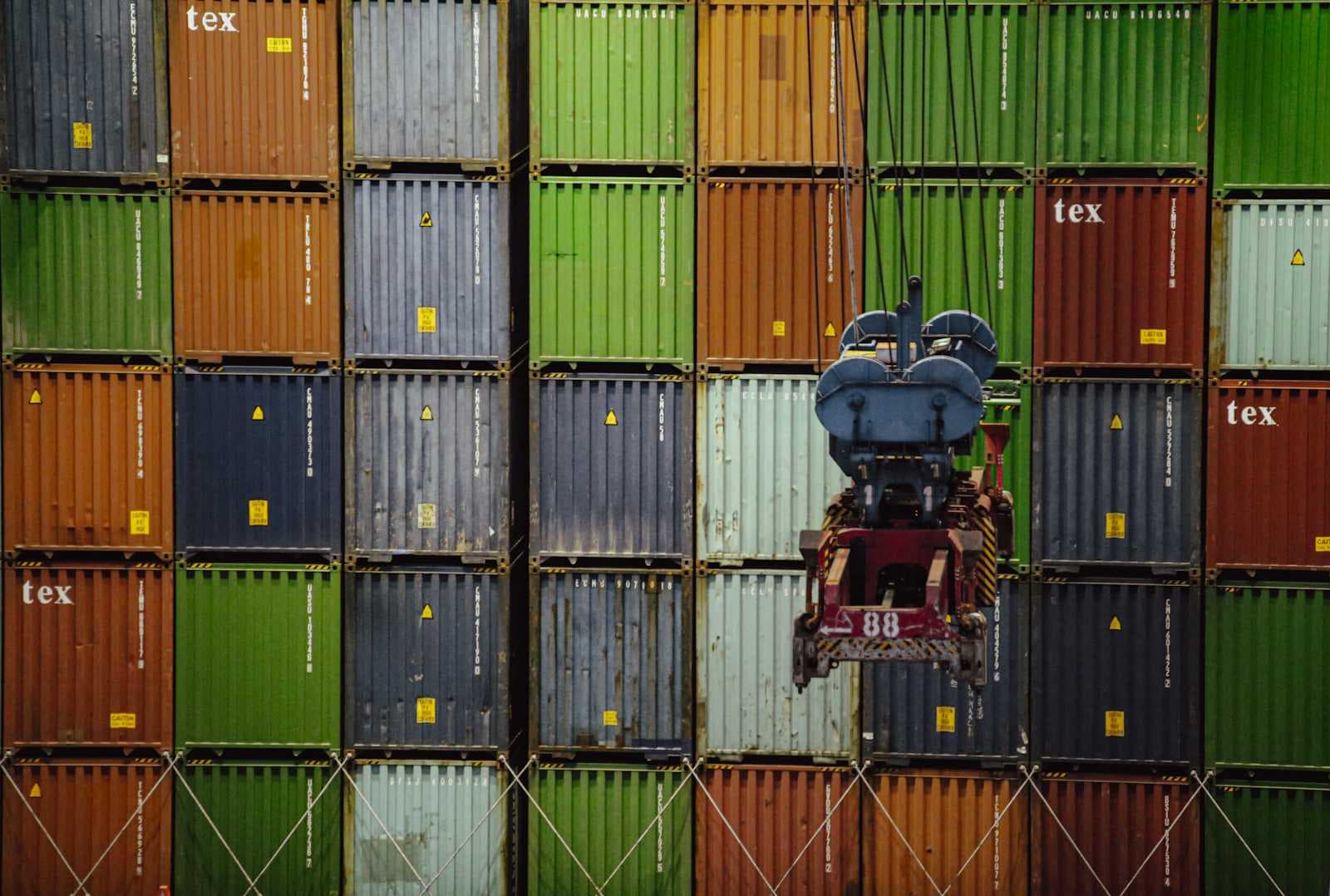 Як ми збираємо Docker контейнери в Rush монорепозиторії